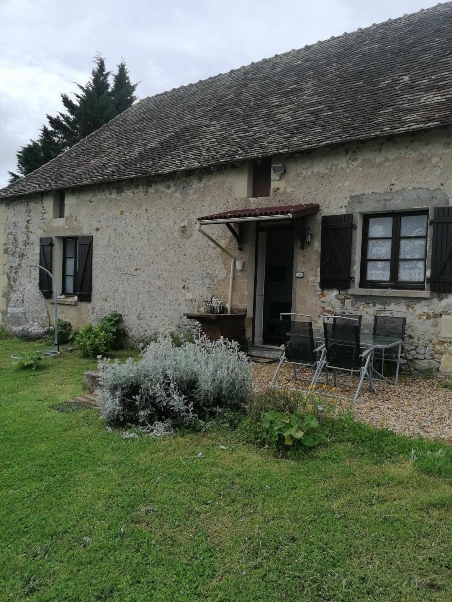 Charmante Maison, Calme Et Nature A La Roche Posay Extérieur photo